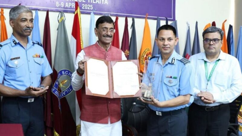 10वीं बार सैनिक स्कूल घोड़ाखाल रक्षा मंत्री ट्रॉफी से सम्मानित