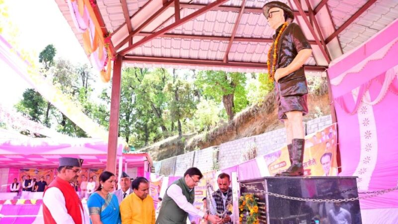 थैलीसैंण में वीर चंद्र सिंह गढ़वाली की स्मृति में राजकीय क्रांति दिवस मेले का आयोजन