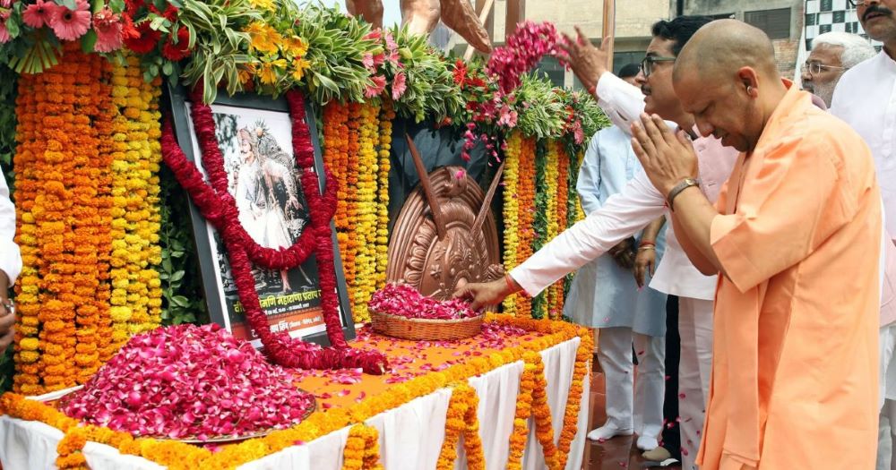 सीएम योगी ने पाकिस्तान को लिया आड़े हाथ, बोले पाकिस्तान अब अपने वजूद के लिए लड़ रहा है