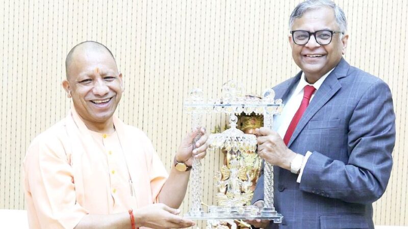 सीएम योगी से टाटा संस के चेयरमैन एन. चंद्रशेखरन की शिष्टाचार भेंट, औद्योगिक विकास पर गहन चर्चा