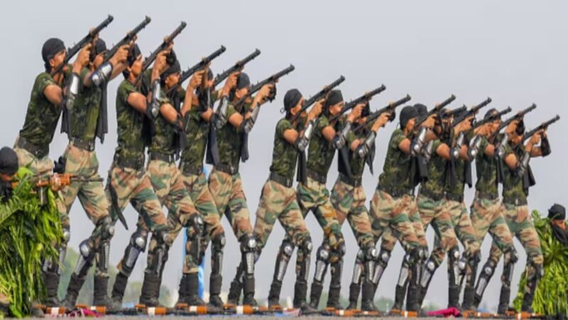 योगी सरकार का ऐतिहासिक फैसला, पूर्व अग्निवीरों को यूपी पुलिस और पीएसी में मिलेगा 20% आरक्षण