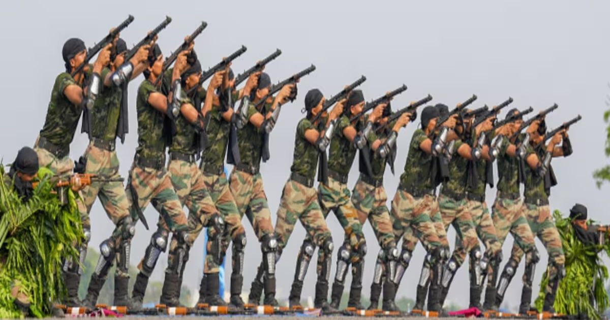 योगी सरकार का ऐतिहासिक फैसला, पूर्व अग्निवीरों को यूपी पुलिस और पीएसी में मिलेगा 20% आरक्षण