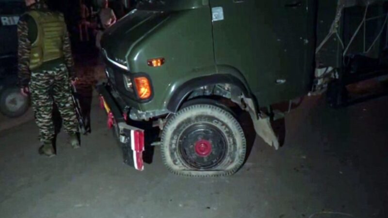 मणिपुर में आतंकवादियों ने असम राइफल्स के दल पर किया हमला, दो जवान शहीद, पांच घायल