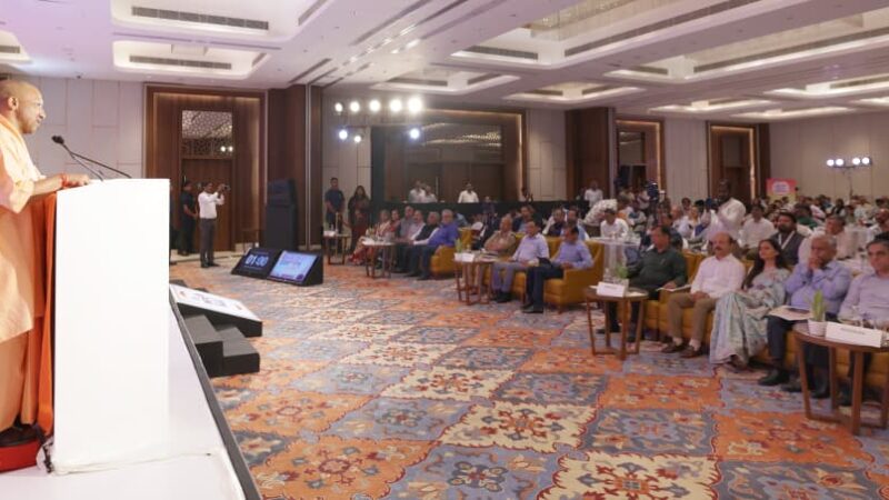 सीएम योगी आदित्यनाथ का ऐलान: अब यूपी में दंगों की कोई गुंजाइश नहीं