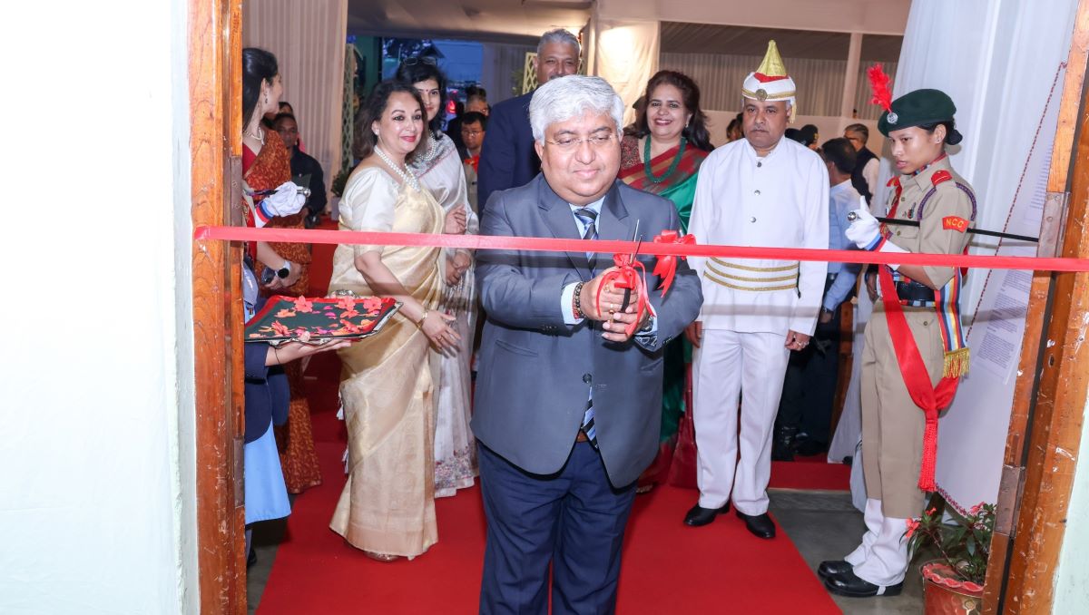 शिलांग में सहानुभूति और कला का संगम — ‘आई एम विद यू’ प्रदर्शनी का भव्य उद्घाटन