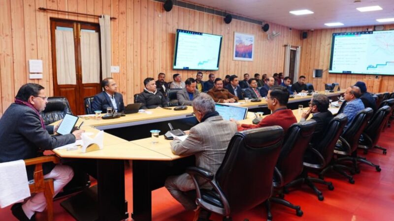 विंटर एडवेंचर हब बनेगा उत्तराखंड, सीएम धामी ने दिए अहम निर्देश