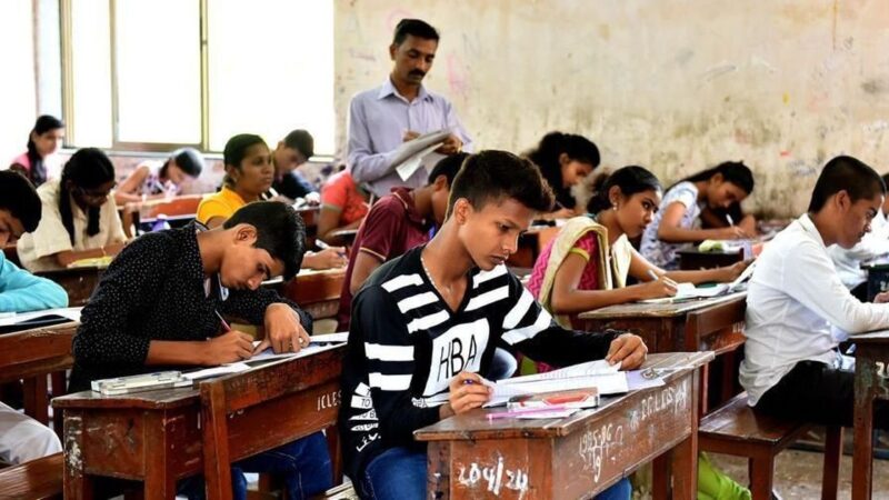 परीक्षा सत्र शुरू होते ही घर-घर में चिंता का माहौल