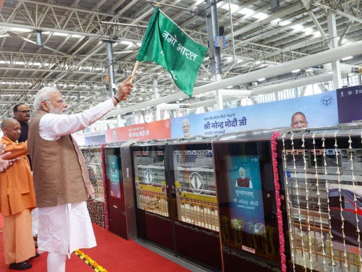 पीएम और सीएम ने किया दिल्ली-मेरठ नमो भारत कॉरिडोर और मेरठ मेट्रो का लोकार्पण