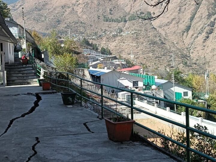 भू-धंसाव के बाद राहत की पहल, जोशीमठ में शुरू हुआ स्थायी समाधान