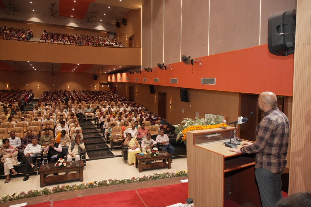 पंतनगर में प्राकृतिक खेती पर मंथन, 800 किसानों की सहभागिता