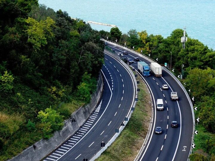 दिल्ली-देहरादून एक्सप्रेसवे पर दौड़ेगी रफ्तार, सख्त नियम लागू