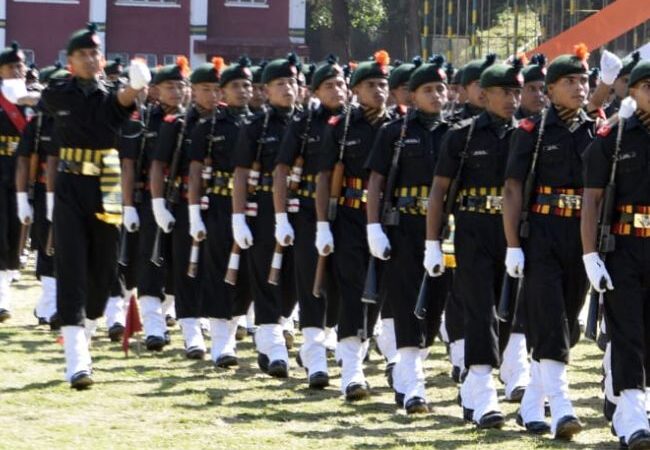 देशसेवा के लिए तैयार 1170 अग्निवीर, केआरसी में संपन्न हुई कसम परेड
