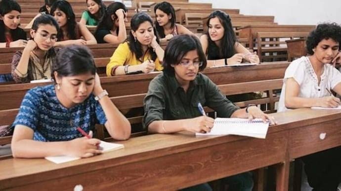 11 हजार विद्यार्थियों को मिलेगी निःशुल्क ऑनलाइन कोचिंग की सुविधा